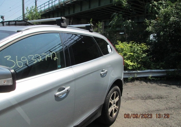 Volvo XC 60 cena 22000 przebieg: 187800, rok produkcji 2013 z Nowogród Bobrzański małe 254